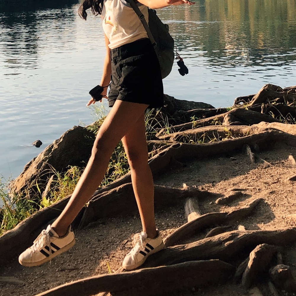 Aritzia Black Shorts